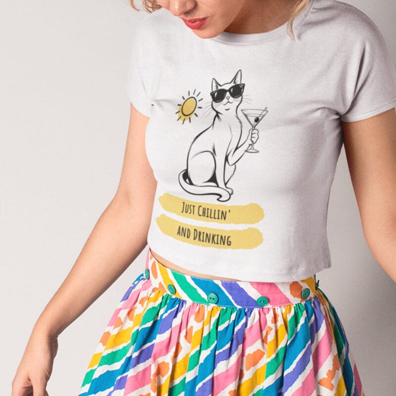 tricou personalizat cu mesaj — pisică relaxată la soare