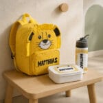 set 3 piese ghiozdănel caserolă bidon personalizat cu nume — leu